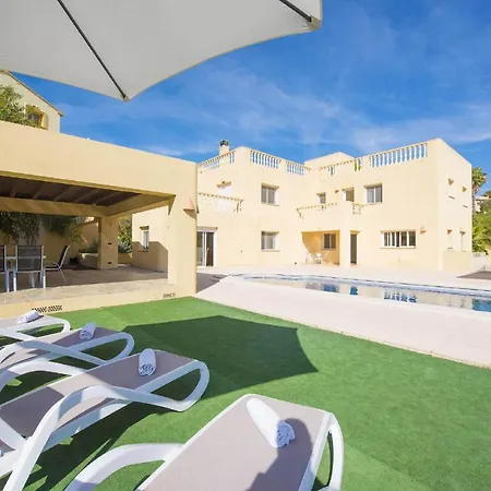 Villa Mercedes - Plusholidays